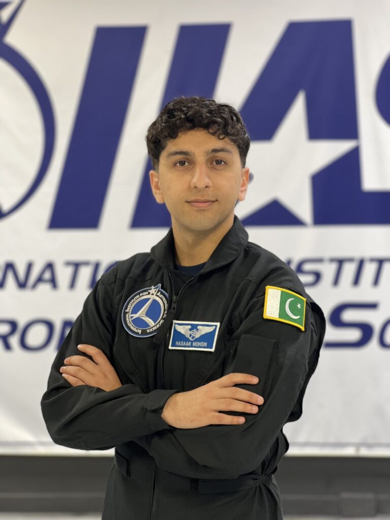 Portrait Photo of Hasaan