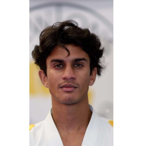 HeadShot - Aran Abrahamlingam